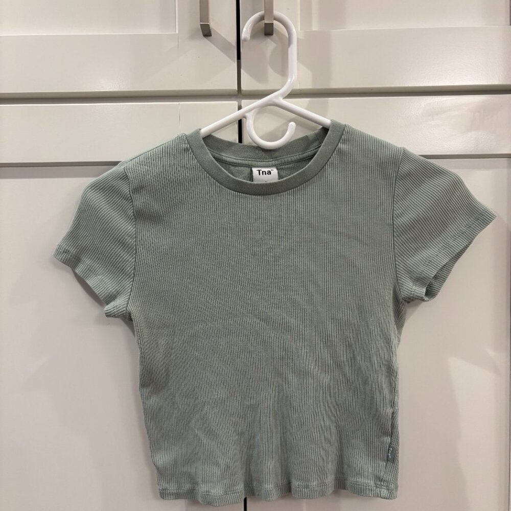 Green Aritzia Ribbed Short Sleeve Crop Top